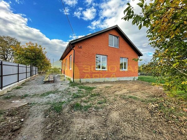 Дом с участком, 92 кв.м.