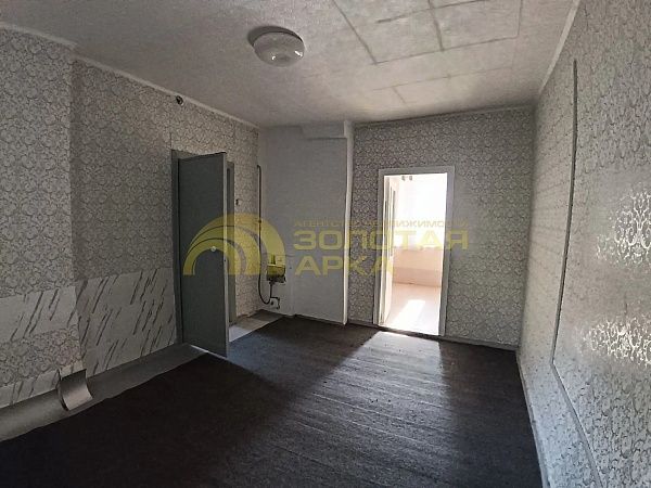 3-к квартира, 42 кв.м.