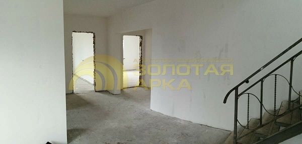 Дом с участком, 283 кв.м. Дом с участком, 283 кв.м.