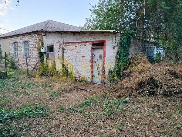 Дом с участком, 45 кв.м., улица Ленина, дом 500 Дом с участком, 45 кв.м., улица Ленина, дом 500