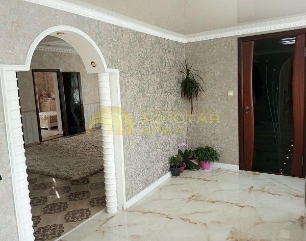 Дом с участком, 220 кв.м. Дом с участком, 220 кв.м.