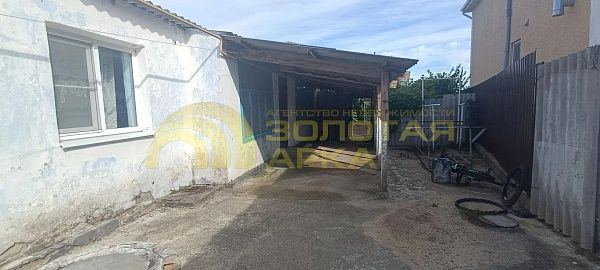 Дом, 250 кв.м.