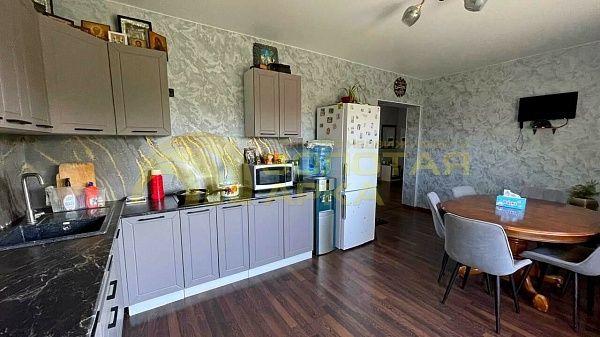 Дом с участком, 100 кв.м. Дом с участком, 100 кв.м.