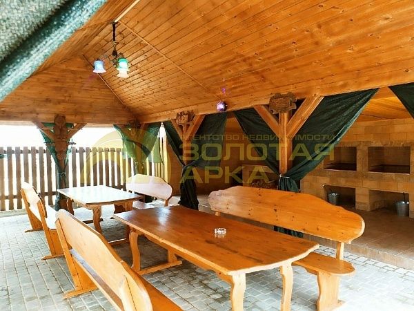 Дом с участком, 700 кв.м. Дом с участком, 700 кв.м.