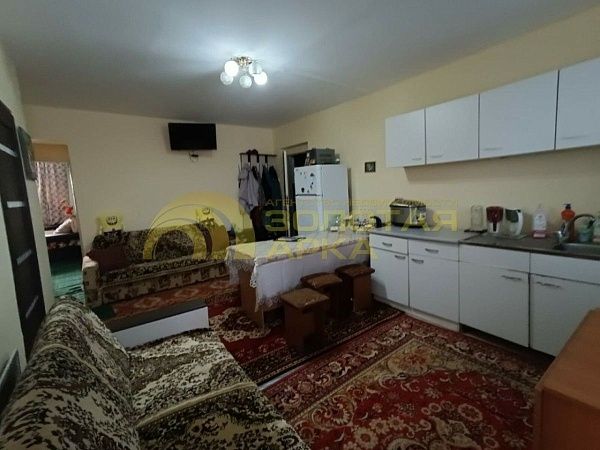 2-к квартира, 49 кв.м., улица Красная, дом 66 2-к квартира, 49 кв.м., улица Красная, дом 66