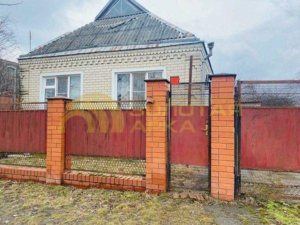 Дом с участком, 101 кв.м., улица Красная, дом 131