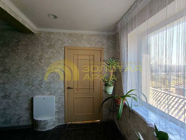 Дом с участком, 240 кв.м. Дом с участком, 240 кв.м.