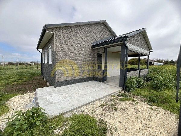 Дом, 56 кв.м., улица Черноморская