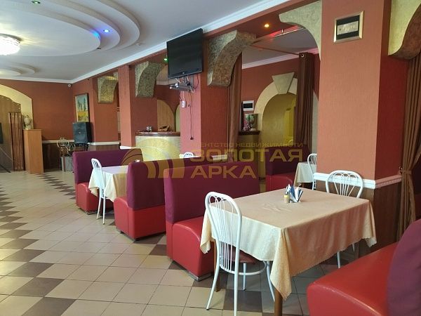 Гостиница, 306  кв. м, 
