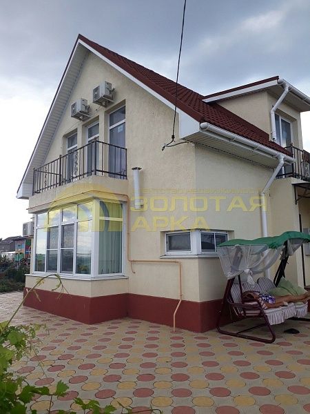 Дом, 175 кв.м.