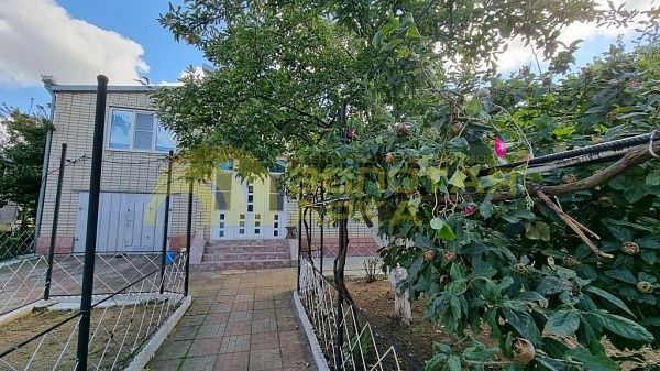 Дом, 180 кв.м.