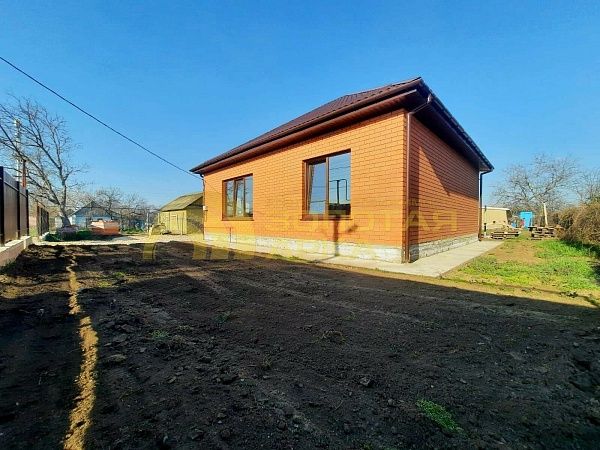 Дом с участком, 75 кв.м. Дом с участком, 75 кв.м.