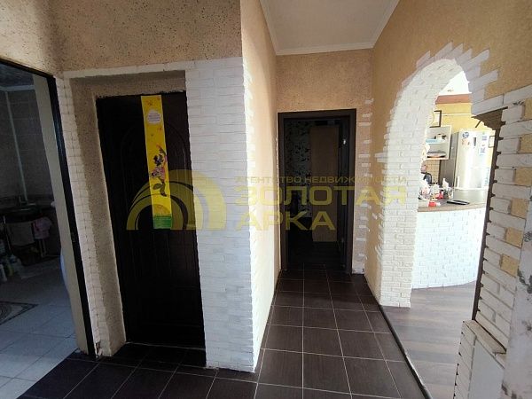 Дом с участком, 240 кв.м. Дом с участком, 240 кв.м.