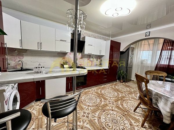 3-к квартира, 87 кв.м. 3-к квартира, 87 кв.м.