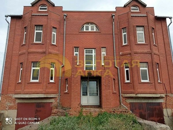 Коттедж, 800 кв.м., улица Пролетарская, дом 20 Коттедж, 800 кв.м., улица Пролетарская, дом 20