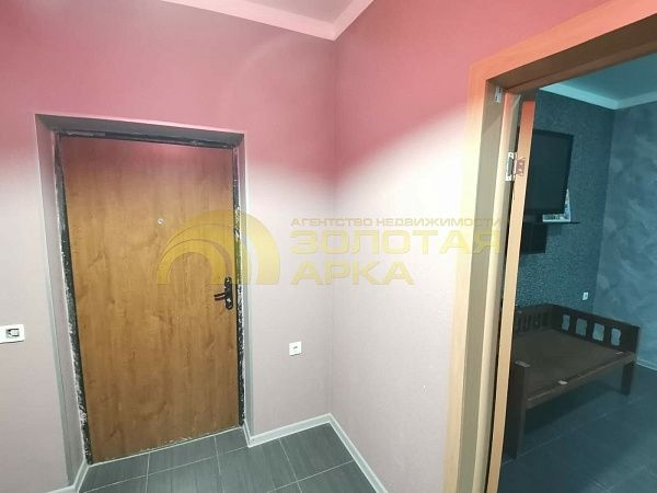 Дом с участком, 330 кв.м. Дом с участком, 330 кв.м.