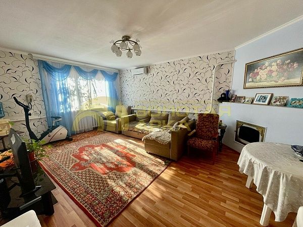 Дом с участком, 150 кв.м. Дом с участком, 150 кв.м.
