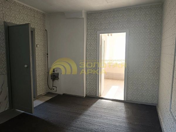 3-к квартира, 42 кв.м.