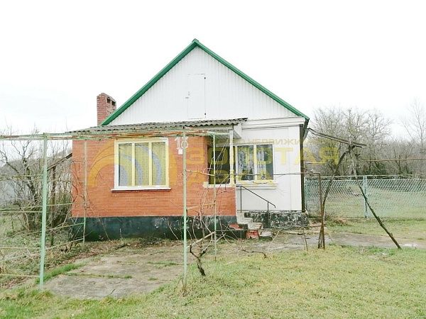 Дом с участком, 63 кв.м.