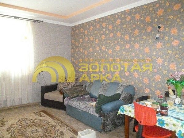 Дом с участком, 262 кв.м.