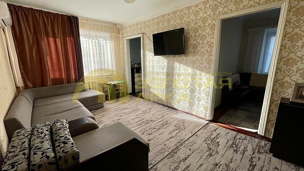 3-к квартира, 42 кв.м.