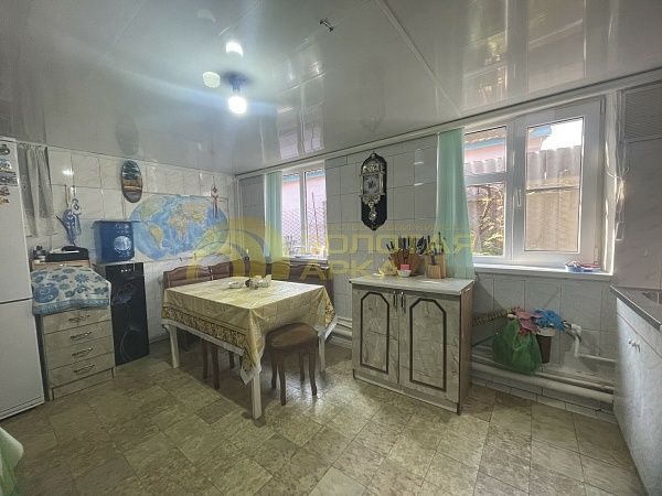 Дом с участком, 173 кв.м.