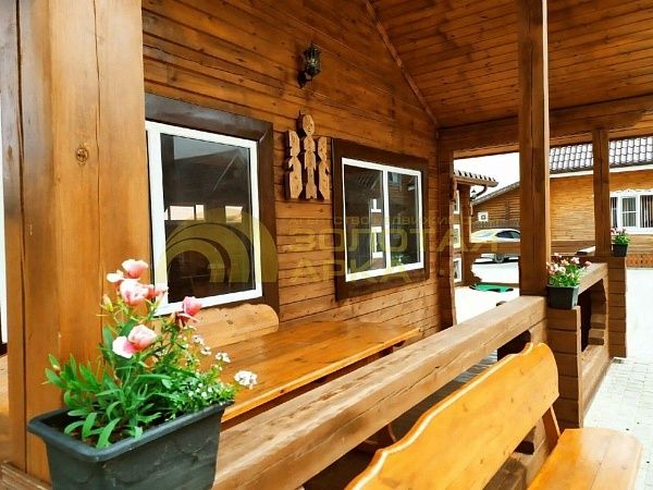 Дом с участком, 700 кв.м., улица Прибрежная, дом 73 Дом с участком, 700 кв.м., улица Прибрежная, дом 73