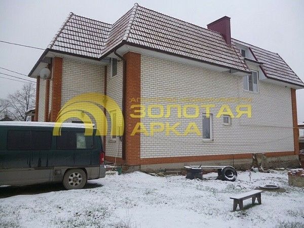 Дом с участком, 262 кв.м., улица Красная, дом 12