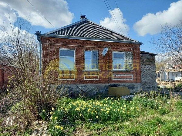 Дом с участком, 50 кв.м., Краснодарский край, Абинский район, Ахтырский Дом с участком, 50 кв.м., Краснодарский край, Абинский район, Ахтырский