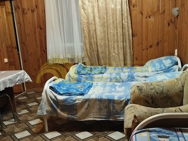 Дом, 600 кв.м.