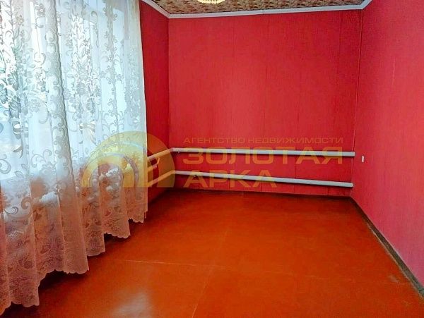 Дом с участком, 230 кв.м.