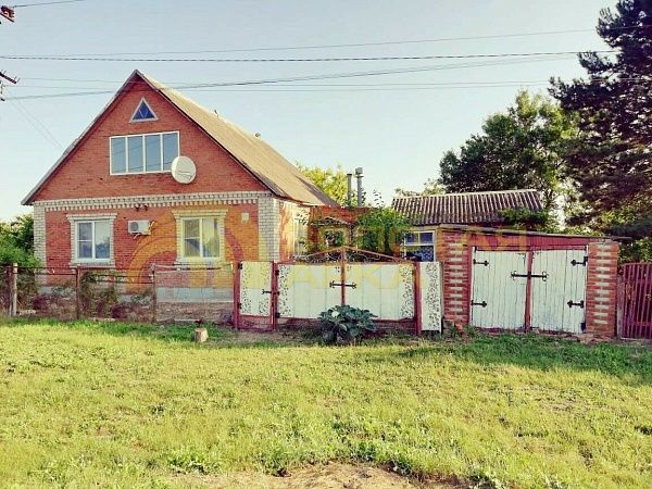Дом с участком, 97 кв.м., улица Заводская Дом с участком, 97 кв.м., улица Заводская
