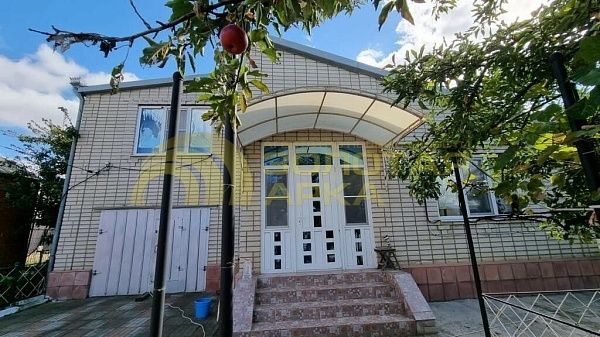 Дом, 180 кв.м., улица Урицкого, дом 8