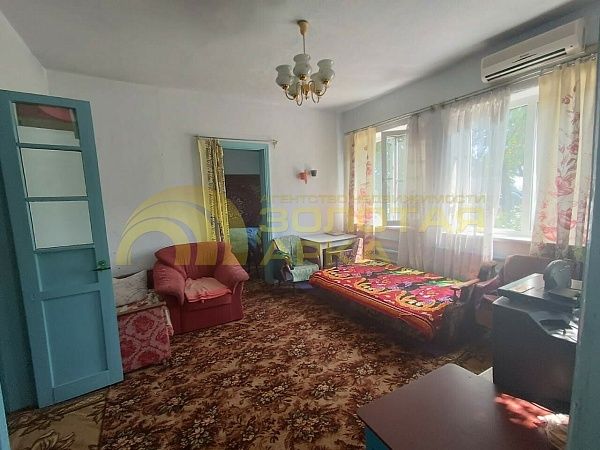Дом с участком, 65 кв.м.