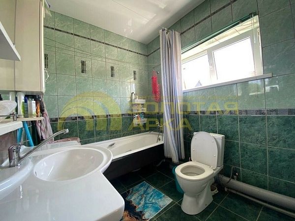 Дом, 100 кв.м.