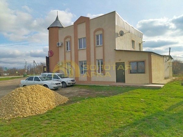 Торговые помещения, 159.2  кв. м, улица Горького, дом 113
