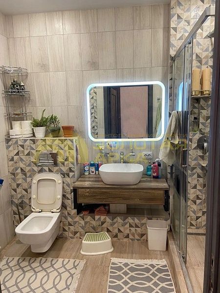 Дом, 237 кв.м.