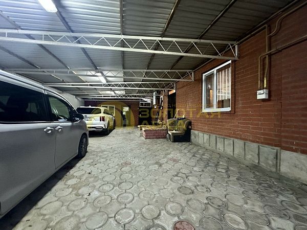 Дом с участком, 98 кв.м.