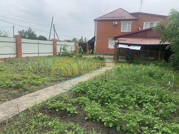 Дом с участком, 159 кв.м.