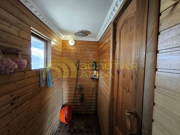 Дом с участком, 240 кв.м. Дом с участком, 240 кв.м.