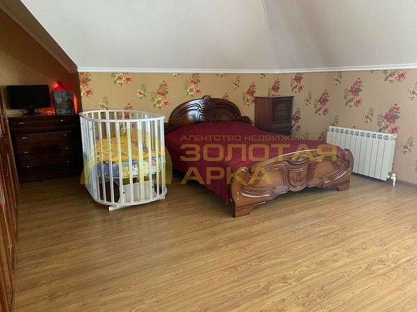 Дом, 243 кв.м.