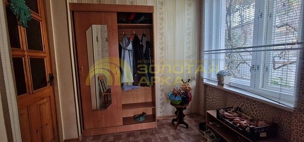 Дом, 266 кв.м.