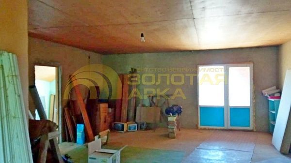 Дом с участком, 349 кв.м.