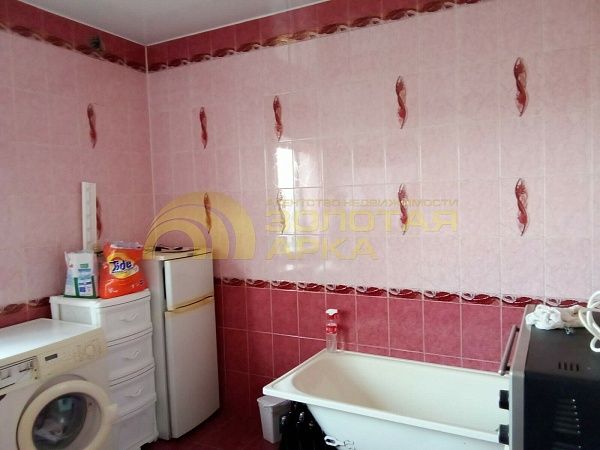 Дом с участком, 340 кв.м. Дом с участком, 340 кв.м.