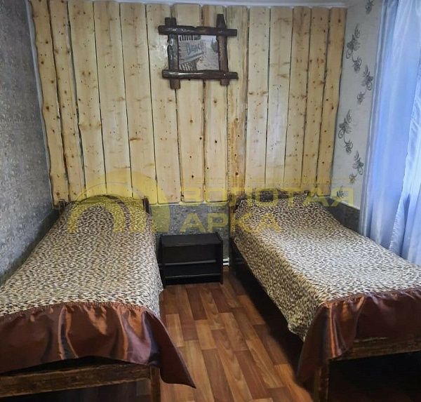 Дом с участком, 600 кв.м. Дом с участком, 600 кв.м.
