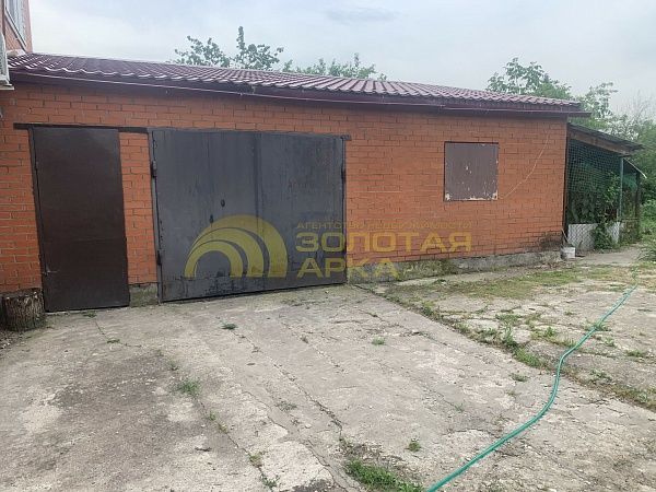 Дом с участком, 159 кв.м.