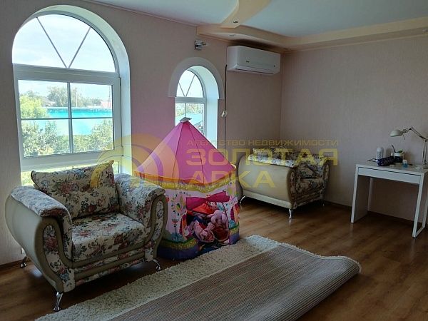 Гостиница, 323.4  кв. м, 
