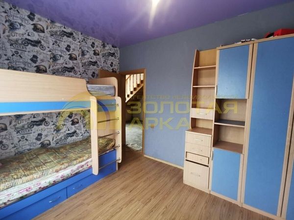 Дом, 200 кв.м.