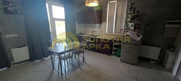 Дом с участком, 83 кв.м.