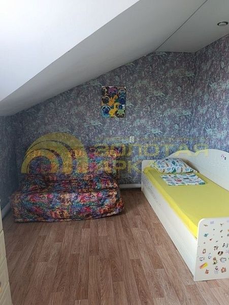 Дом, 240 кв.м.